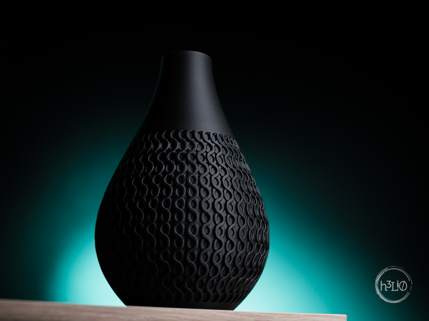 echo · Vase