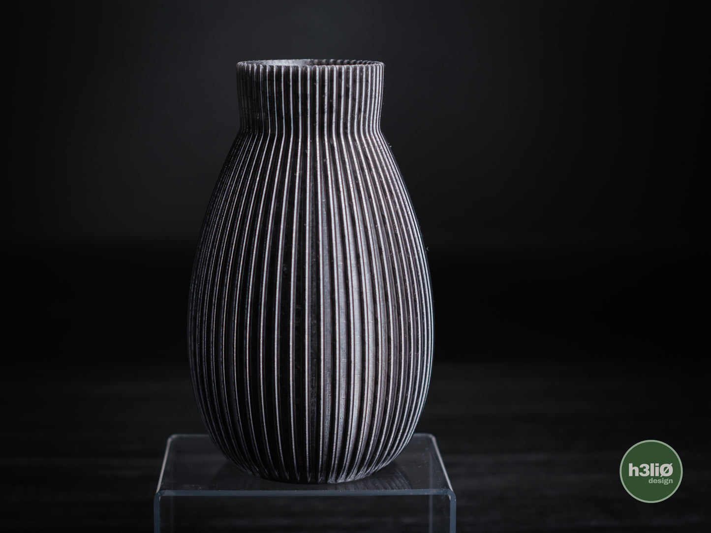 obscura · Vase